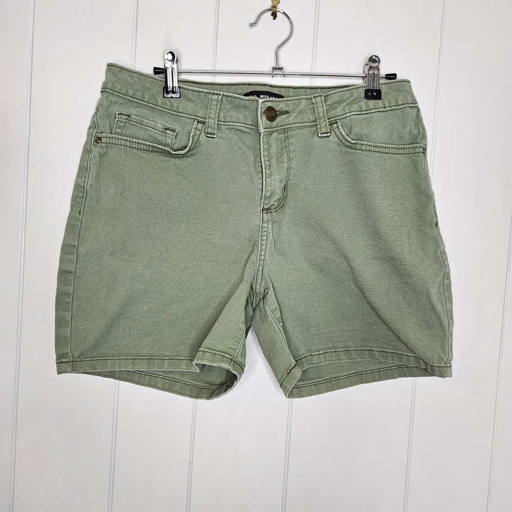 Lee Regular Fit Mid Rise Women's Size 8 Medium Shorts Green